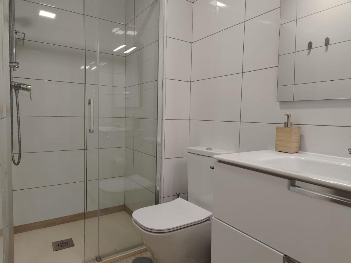 Apartamentos Picasso Alcala de Henares Luaran gambar
