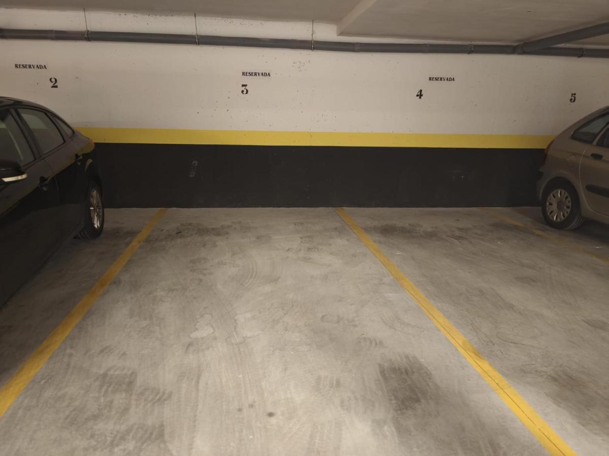Apartamentos Picasso Alcala de Henares Luaran gambar