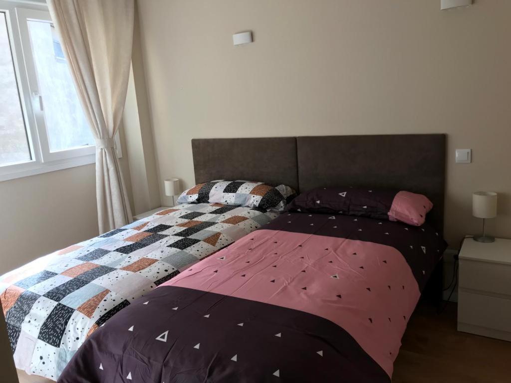Apartamentos Picasso Alcala de Henares Luaran gambar