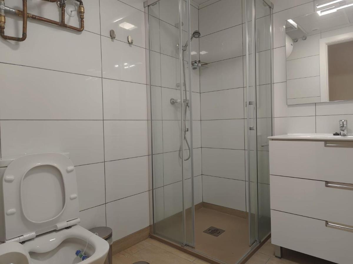 Apartamentos Picasso Alcala de Henares Luaran gambar