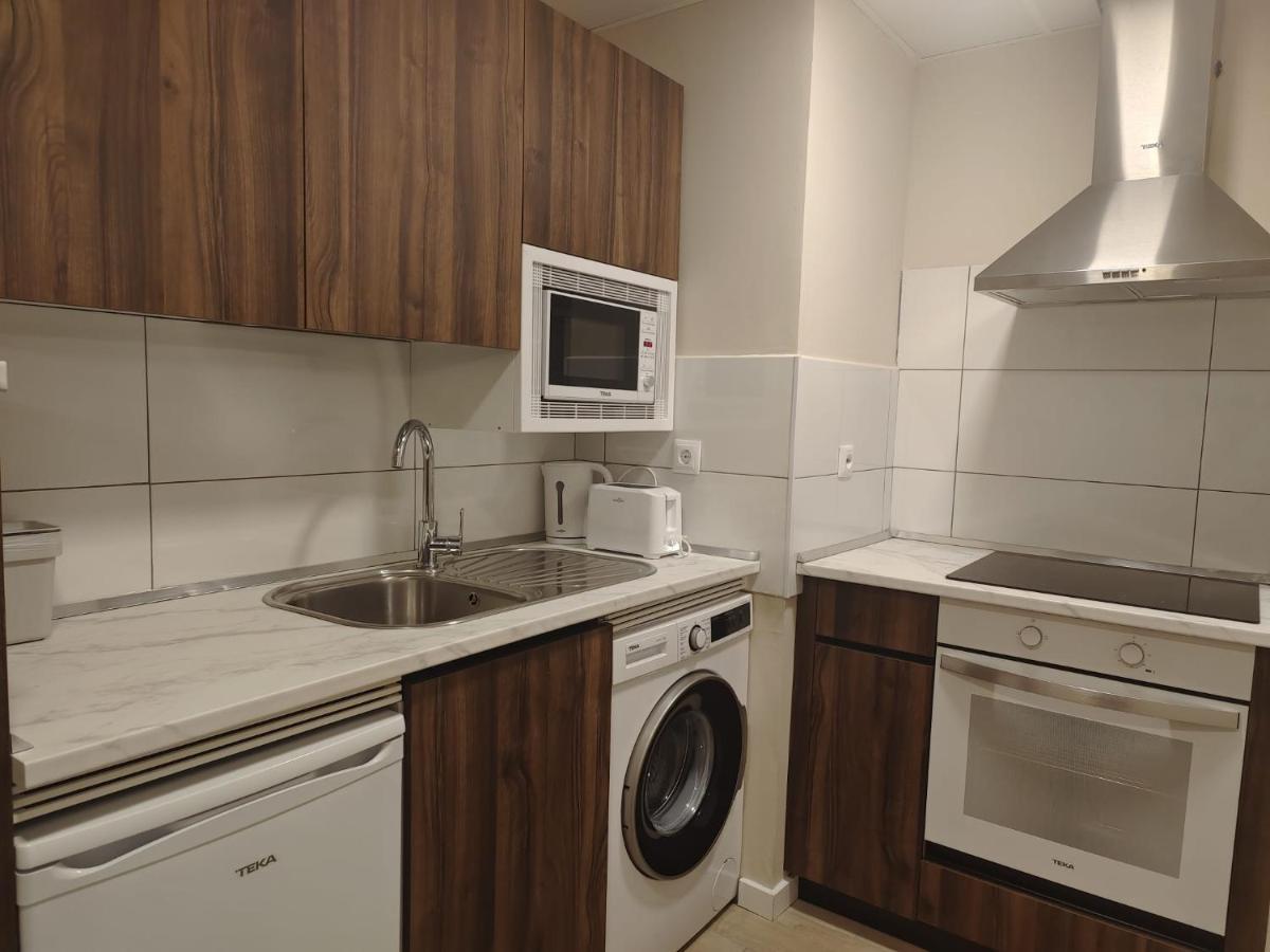 Apartamentos Picasso Alcala de Henares Luaran gambar